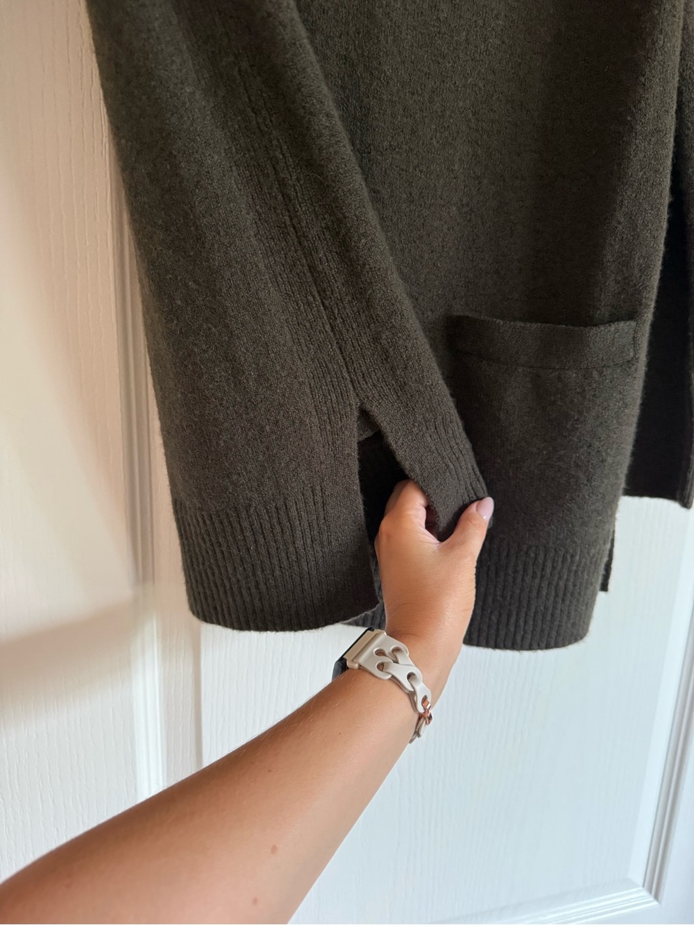J. Crew Olive Green V-Neck Long Sleeve Sweater with Pockets - Picture 2 of 4